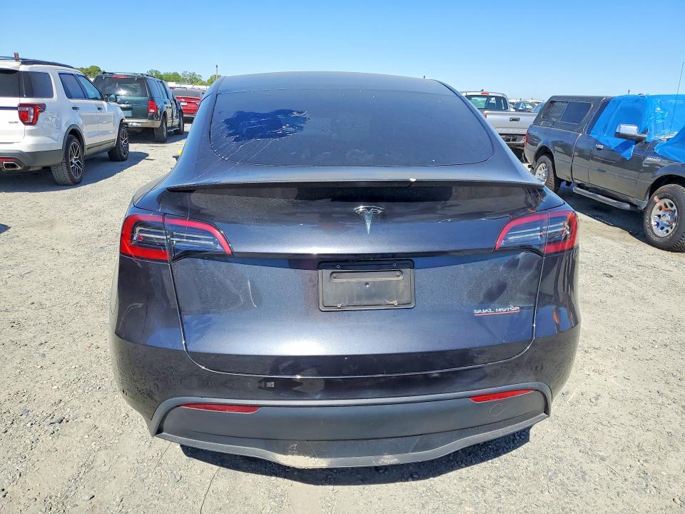 Продажа на аукционе авто 2024 Tesla Model Y, vin: 7SAYGDEF7RF073273, номер лота: 45816406