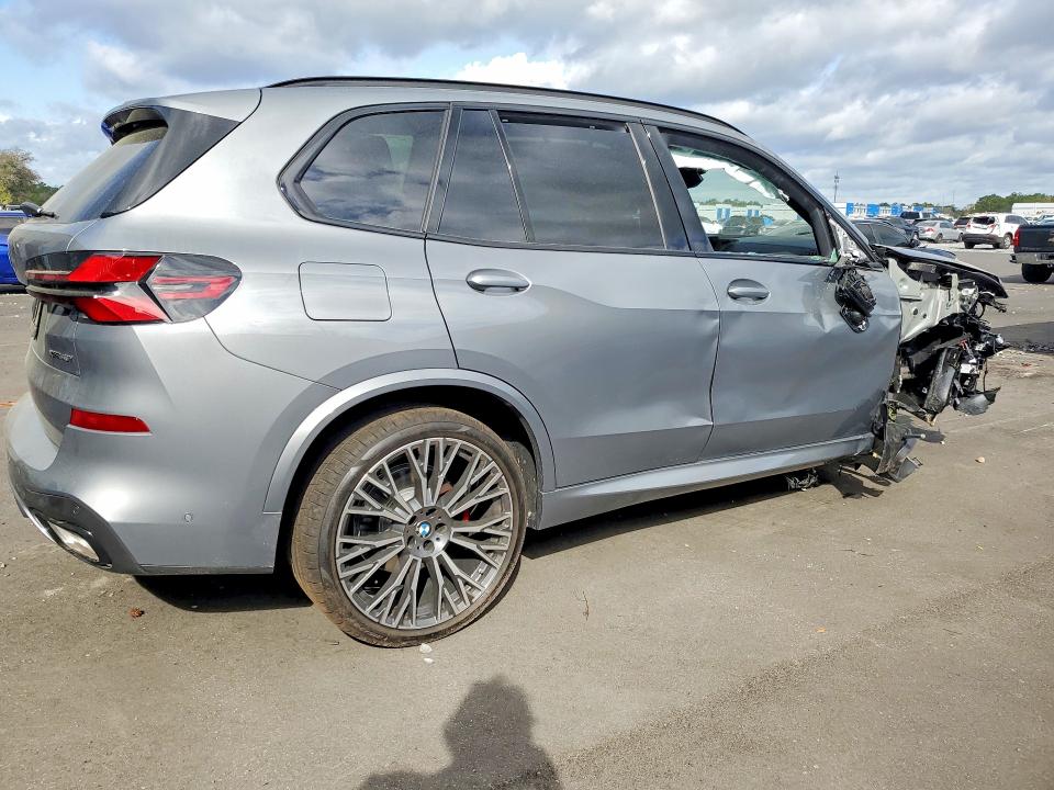 45538916 :رقم المزاد ، 5UX23EU03T9364578 vin ، 2026 Bmw X5 مزاد بيع