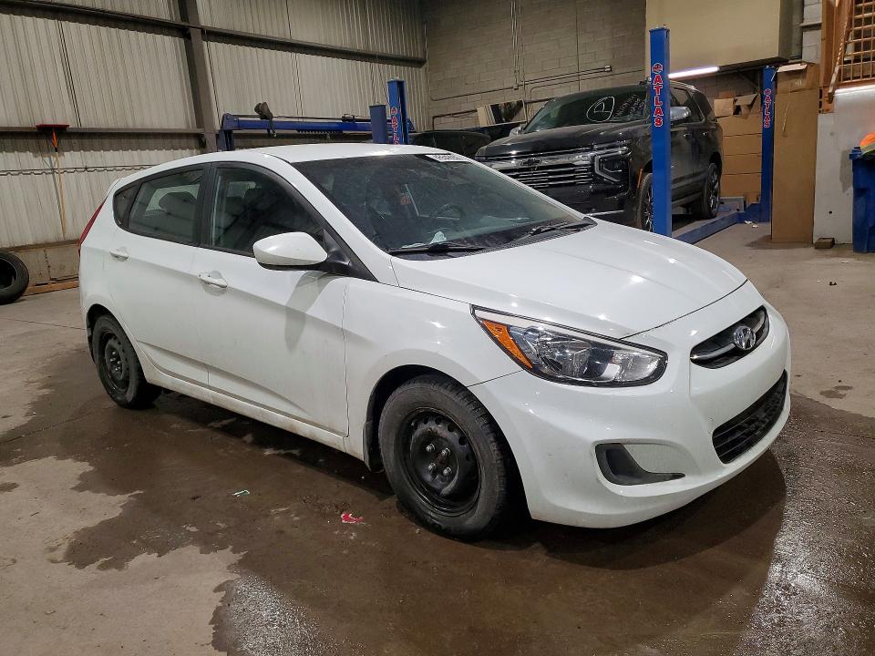Продаж на аукціоні авто 2015 Hyundai Accent, vin: KMHCT5AE5FU234160, номер лоту: 45542056