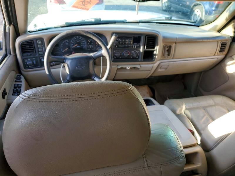 2001 Chevrolet Suburban მანქანა იყიდება აუქციონზე, vin: 3GNFK16T31G270663, აუქციონის ნომერი: 46086406