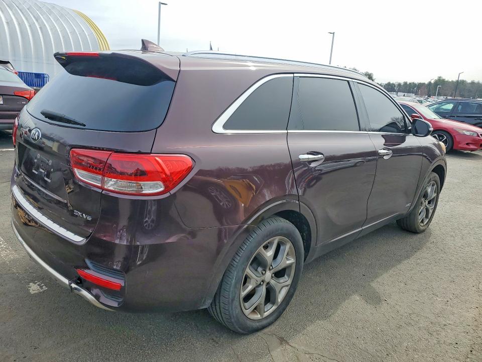47214816 :رقم المزاد ، 5XYPKDA54GG017303 vin ، 2016 Kia Sorento مزاد بيع
