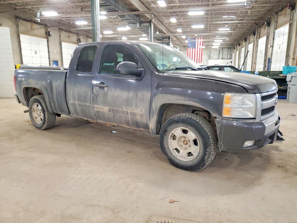 Продаж на аукціоні авто 2011 Chevrolet Silverado, vin: 1GCRKSE3XBZ317203, номер лоту: 47980146
