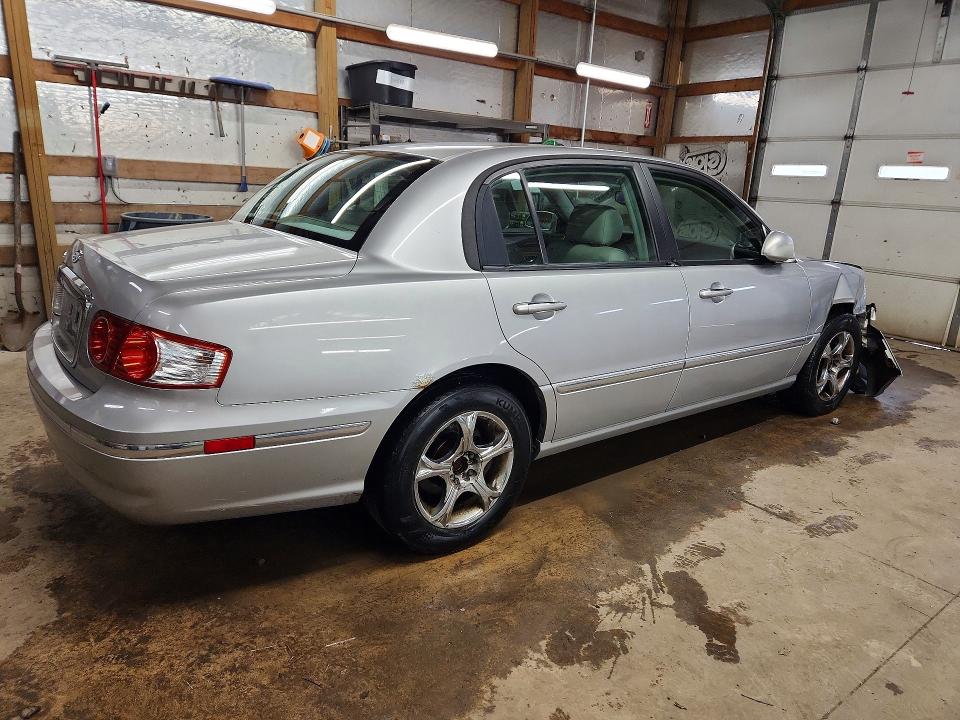 2005 Kia Amanti მანქანა იყიდება აუქციონზე, vin: KNALD124655066437, აუქციონის ნომერი: 45467096