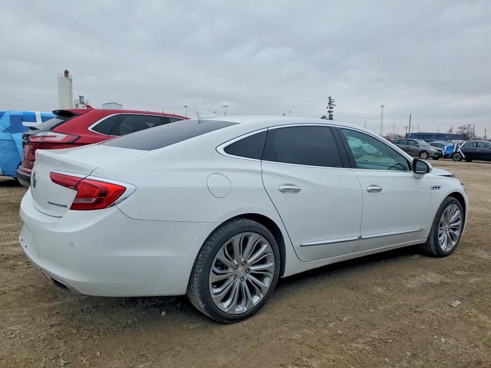 41595046 :رقم المزاد ، 1G4ZR5SS6HU169092 vin ، 2017 Buick Lacrosse مزاد بيع