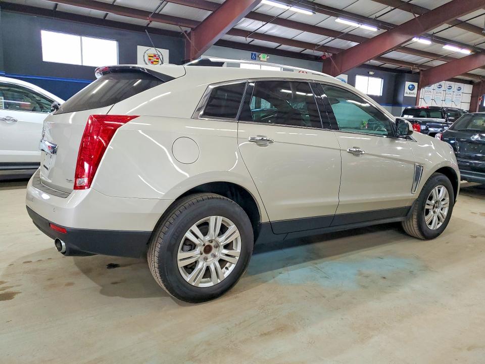 2016 Cadillac Srx მანქანა იყიდება აუქციონზე, vin: 3GYFNEE34GS572360, აუქციონის ნომერი: 48221486