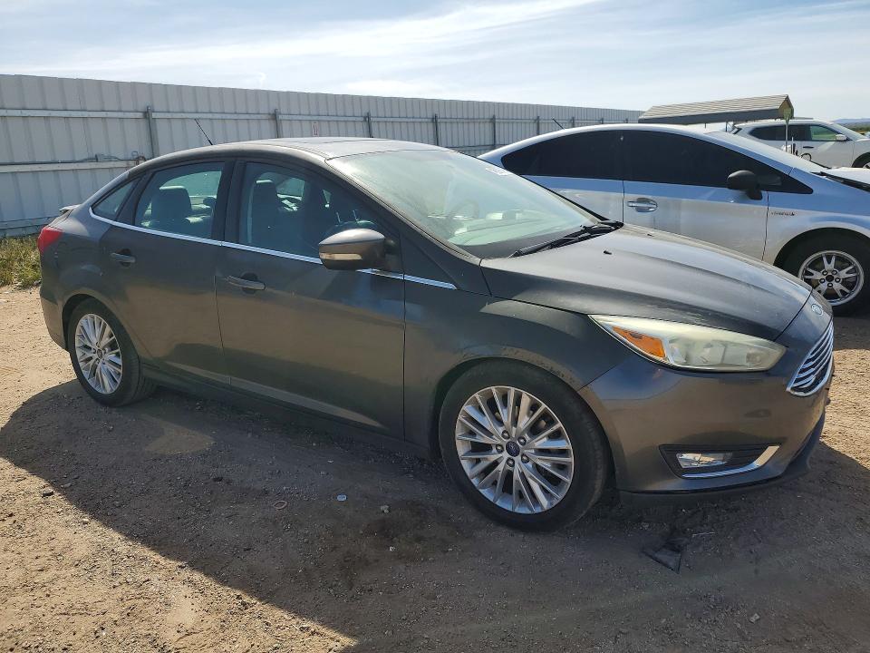 2015 Ford Focus მანქანა იყიდება აუქციონზე, vin: 1FADP3J25FL323603, აუქციონის ნომერი: 46593496