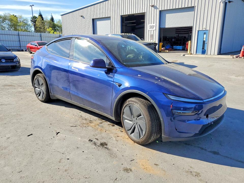 2026 Tesla Model Y მანქანა იყიდება აუქციონზე, vin: 7SAYGDED3TF416585, აუქციონის ნომერი: 46372766