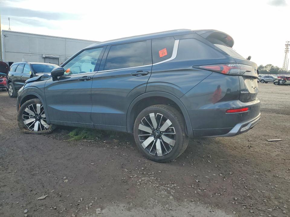 Продаж на аукціоні авто 2025 Mitsubishi Outlander, vin: JA4J4WA81SZ023229, номер лоту: 79842335