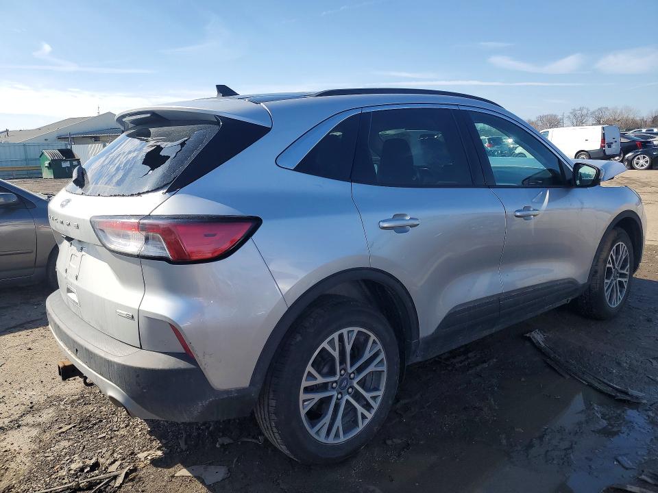 2020 Ford Escape მანქანა იყიდება აუქციონზე, vin: 1FMCU9H90LUB00018, აუქციონის ნომერი: 46501026
