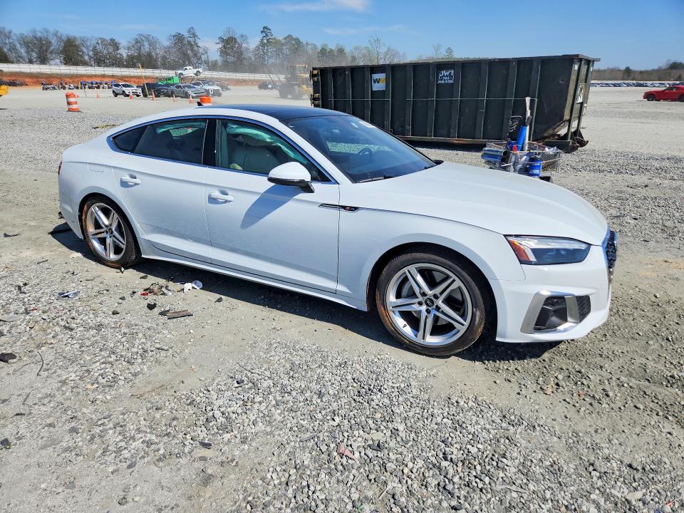 2022 Audi A5 მანქანა იყიდება აუქციონზე, vin: WAUFACF50NA012983, აუქციონის ნომერი: 46915906