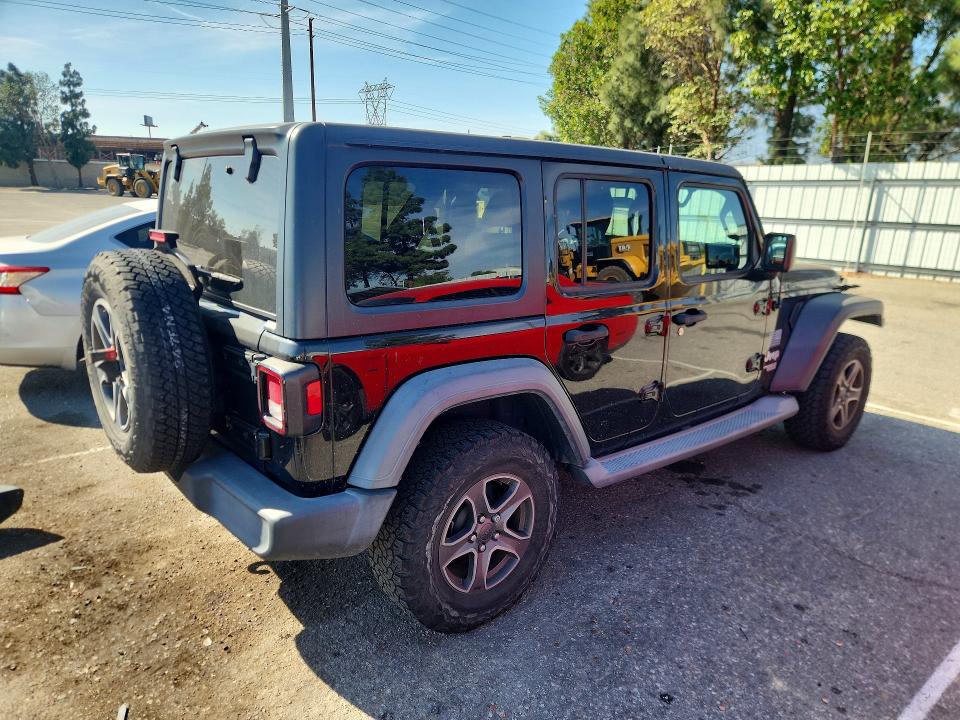 47278756 :رقم المزاد ، 1C4HJXDG5JW110802 vin ، 2018 Jeep Wrangler Unlimited مزاد بيع