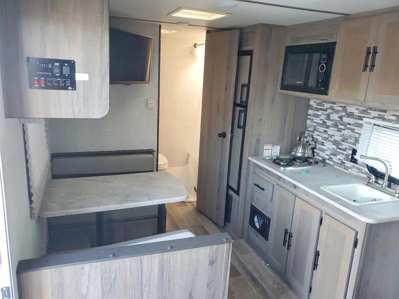 Aukcja sprzedaży 2021 Gulf Craft Inc. Kingsport, vin: 1NL1G2114M1146835, numer aukcji: 45573726