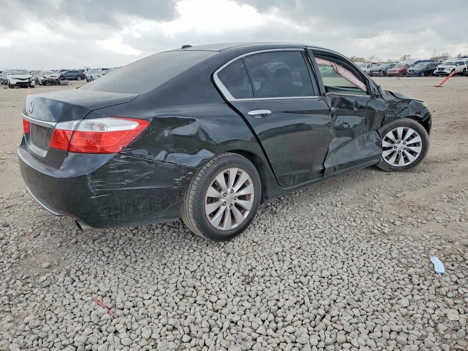 41874346 :رقم المزاد ، 1HGCR2F89FA077241 vin ، 2015 Honda Accord مزاد بيع