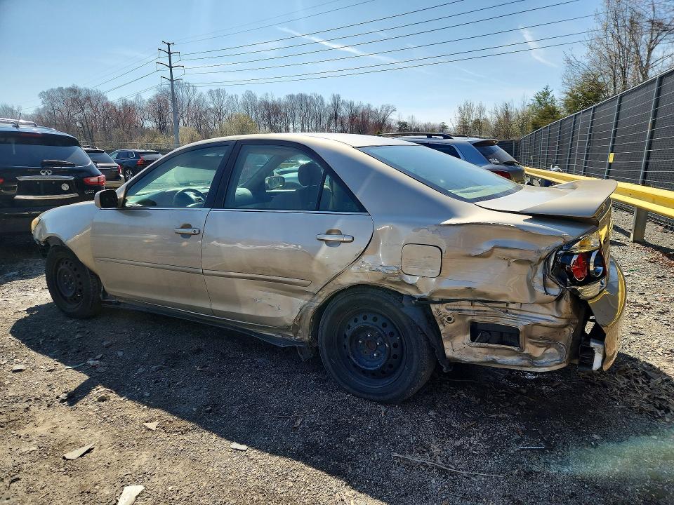 46523166 :رقم المزاد ، 4T1BE32K55U544290 vin ، 2005 Toyota Camry مزاد بيع