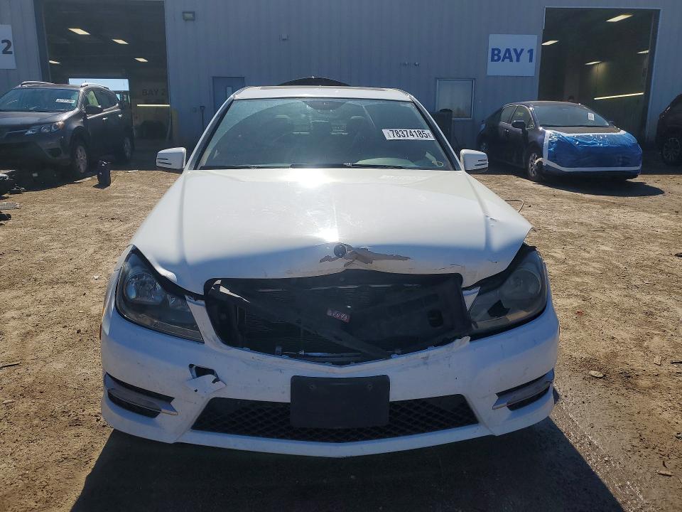 Продаж на аукціоні авто 2013 Mercedes-benz C, vin: WDDGF8AB5DR251115, номер лоту: 78374185