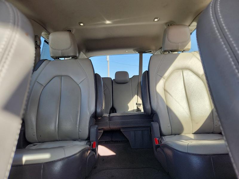 Продажа на аукционе авто 2017 Chrysler Pacifica, vin: 2C4RC1BG1HR762558, номер лота: 79671365