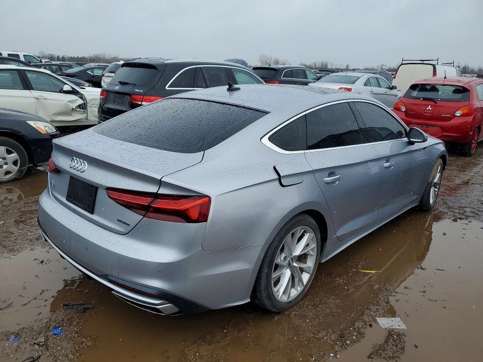 2021 Audi A5 მანქანა იყიდება აუქციონზე, vin: WAUABCF52MA021318, აუქციონის ნომერი: 45604706