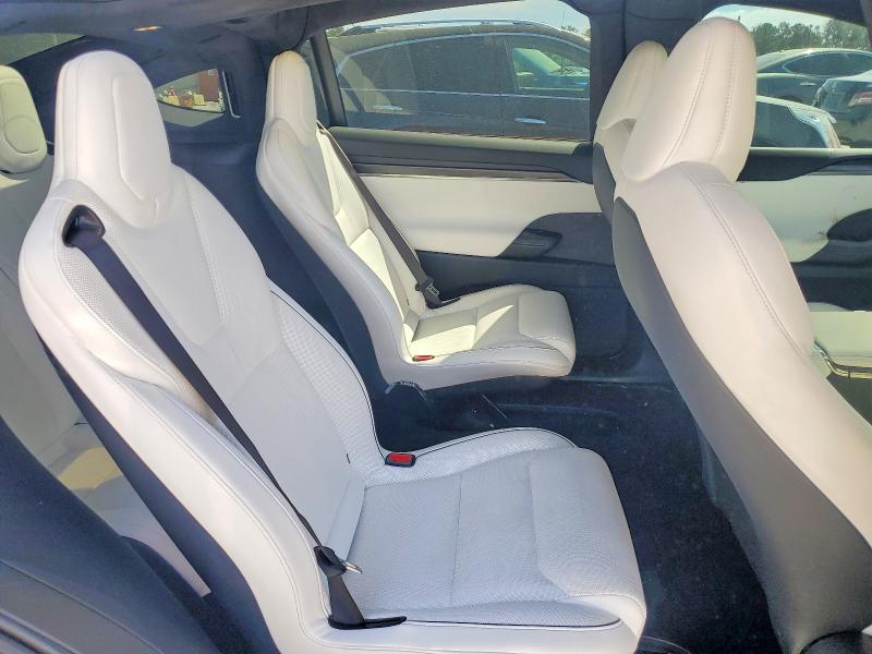 2022 Tesla Model X მანქანა იყიდება აუქციონზე, vin: 7SAXCBE64NF337412, აუქციონის ნომერი: 47234316