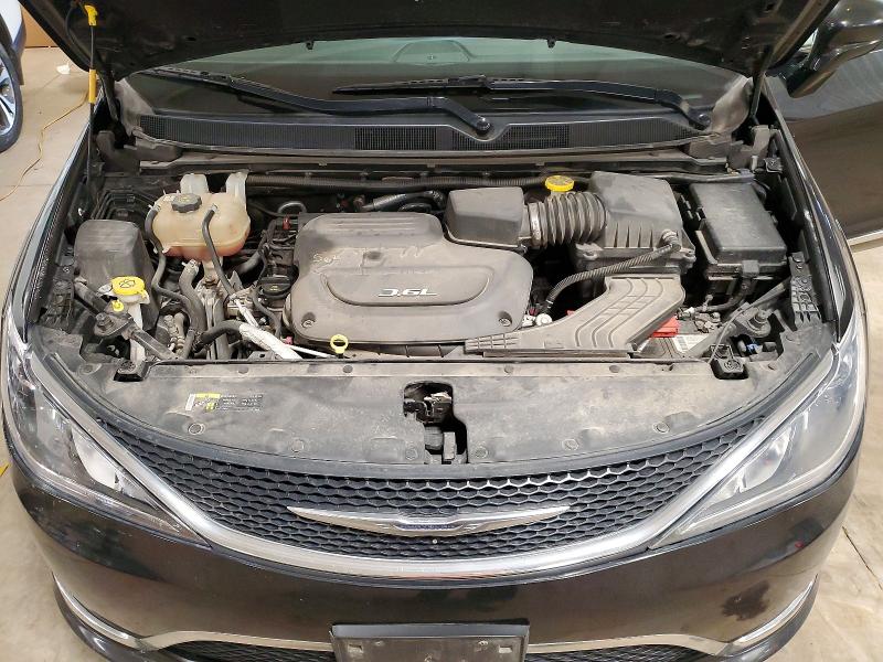 Продаж на аукціоні авто 2017 Chrysler Pacifica, vin: 2C4RC1EG7HR756842, номер лоту: 42072006