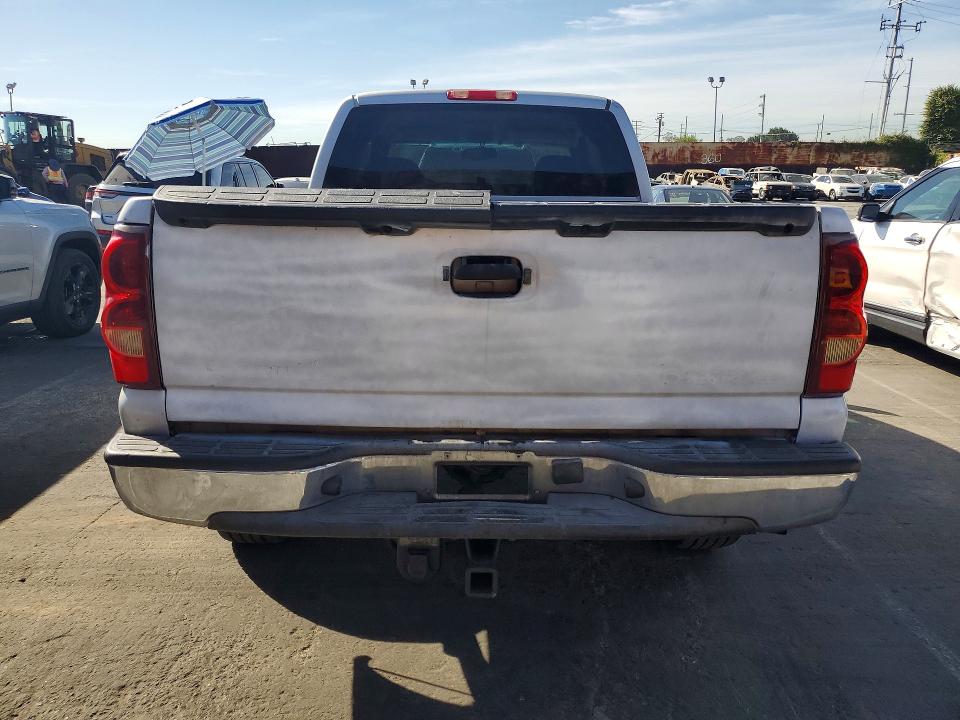 Продажа на аукционе авто 2003 Chevrolet Silverado, vin: 1GCEK19T93E295495, номер лота: 46138126