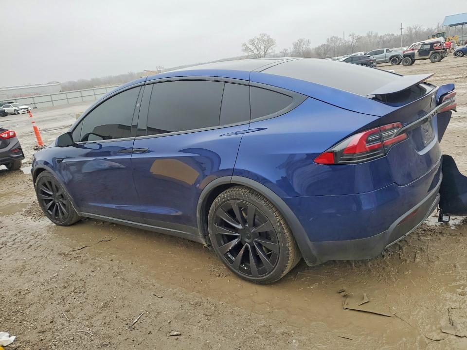Продажа на аукционе авто 2022 Tesla Model X, vin: 7SAXCBE56NF331375, номер лота: 41600036