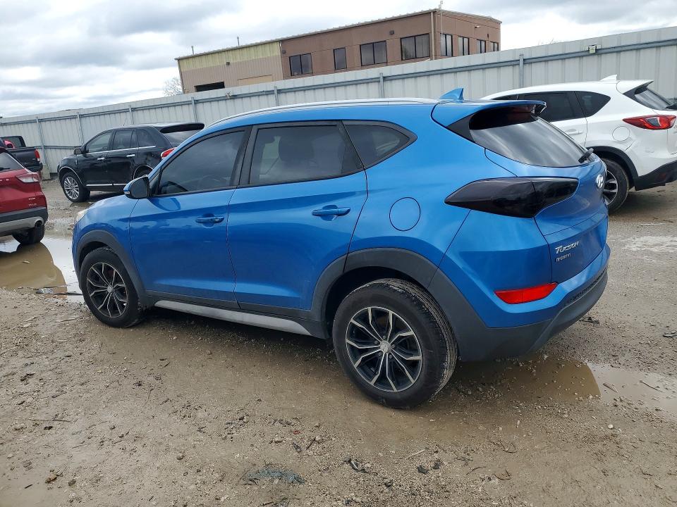 45850606 :رقم المزاد ، KM8J3CA48HU490623 vin ، 2017 Hyundai Tucson مزاد بيع