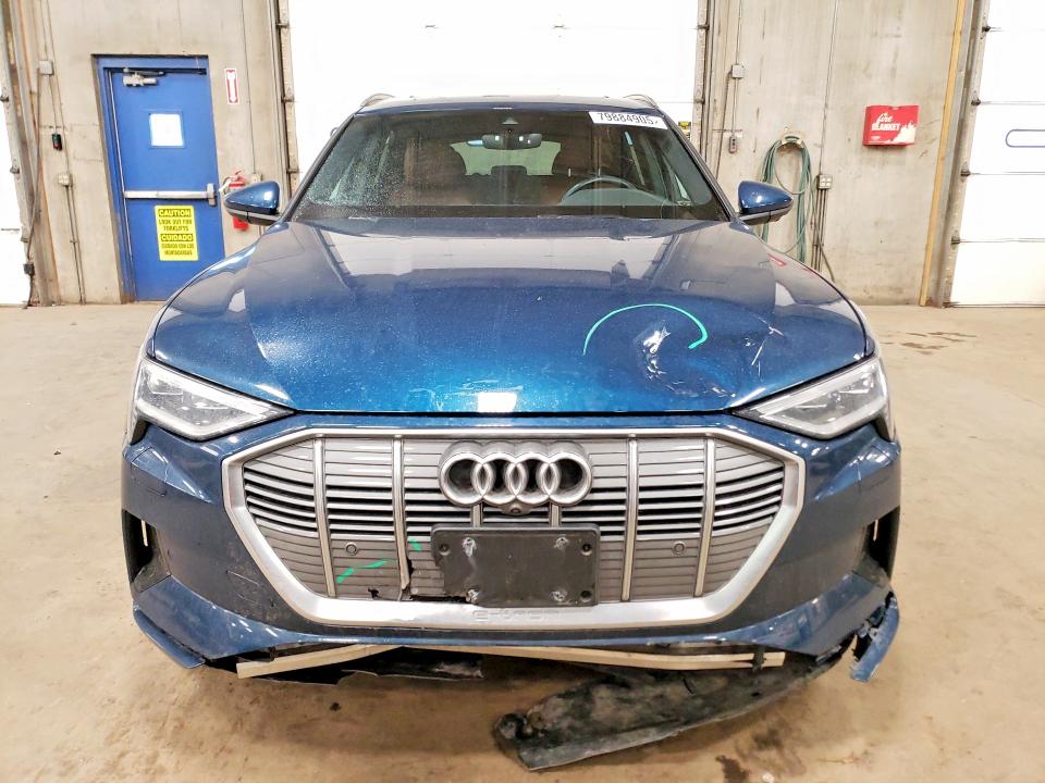 Aukcja sprzedaży 2022 Audi E-tron, vin: WA1LAAGE0NB008235, numer aukcji: 79884905