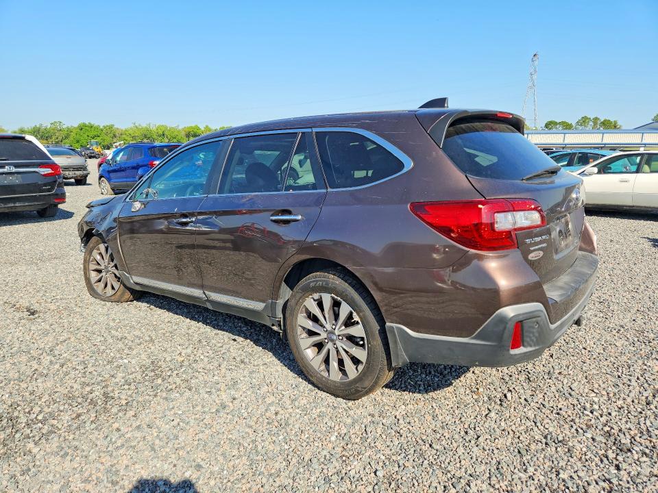 47586016 :رقم المزاد ، 4S4BSETC6K3382070 vin ، 2019 Subaru Outback مزاد بيع