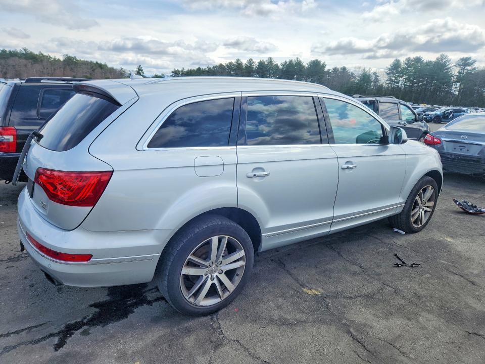 47524946 :رقم المزاد ، WA1LGAFE2FD000952 vin ، 2015 Audi Q7 مزاد بيع