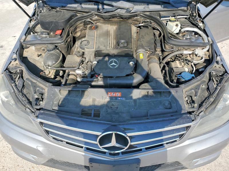 Продажа на аукционе авто 2012 Mercedes-benz C, vin: WDDGF4HBXCR198280, номер лота: 47248816