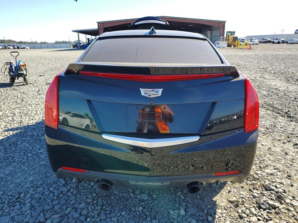 45841976 :رقم المزاد ، 1G6AA5RX2J0139016 vin ، 2018 Cadillac Ats مزاد بيع