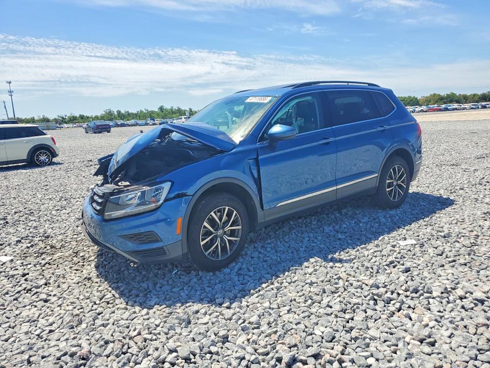 Продажа на аукционе авто 2018 Volkswagen Tiguan, vin: 3VV2B7AX7JM206004, номер лота: 47119686