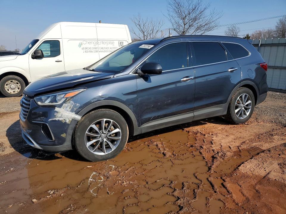 Auction sale of the 2017 Hyundai Santa Fe, vin: KM8SMDHF4HU176627, lot number: 47522266