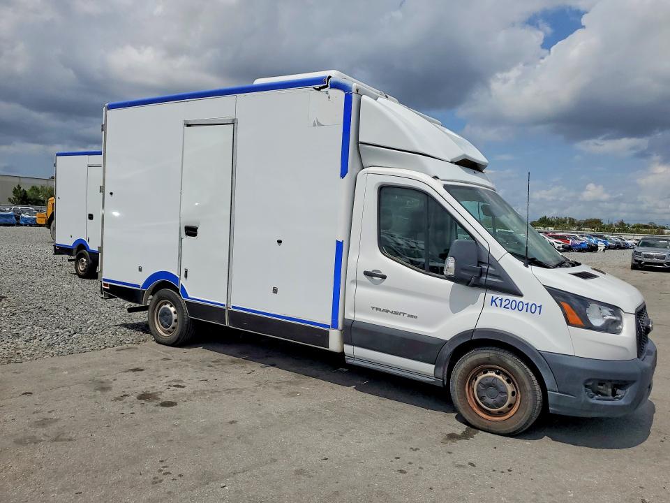 79968065 :رقم المزاد ، 1FDBW5Z80LKB07485 vin ، 2020 Ford Transit مزاد بيع