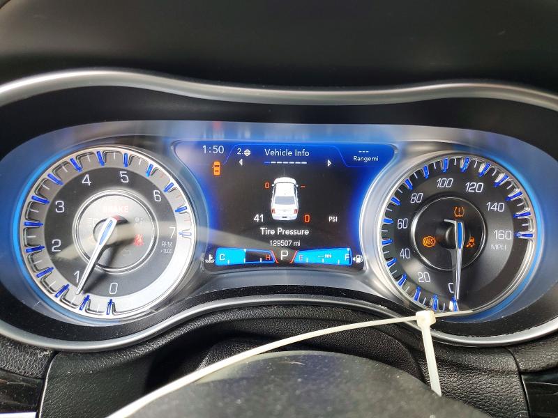 2021 Chrysler 300 მანქანა იყიდება აუქციონზე, vin: 2C3CCABT3MH585695, აუქციონის ნომერი: 41638546