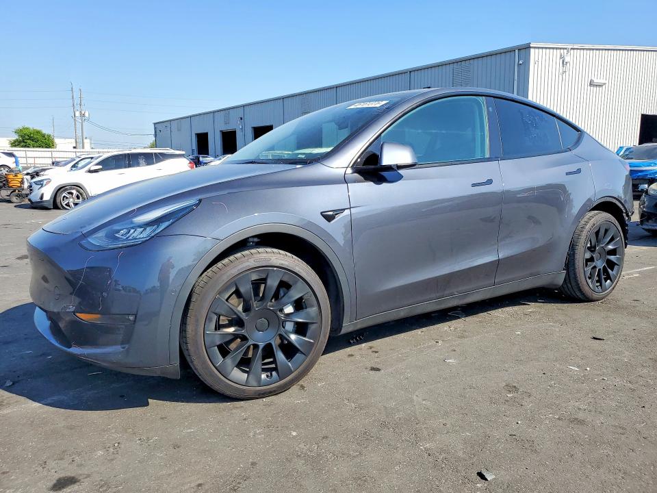 Продажа на аукционе авто 2021 Tesla Model Y, vin: 5YJYGDEDXMF112846, номер лота: 46161376