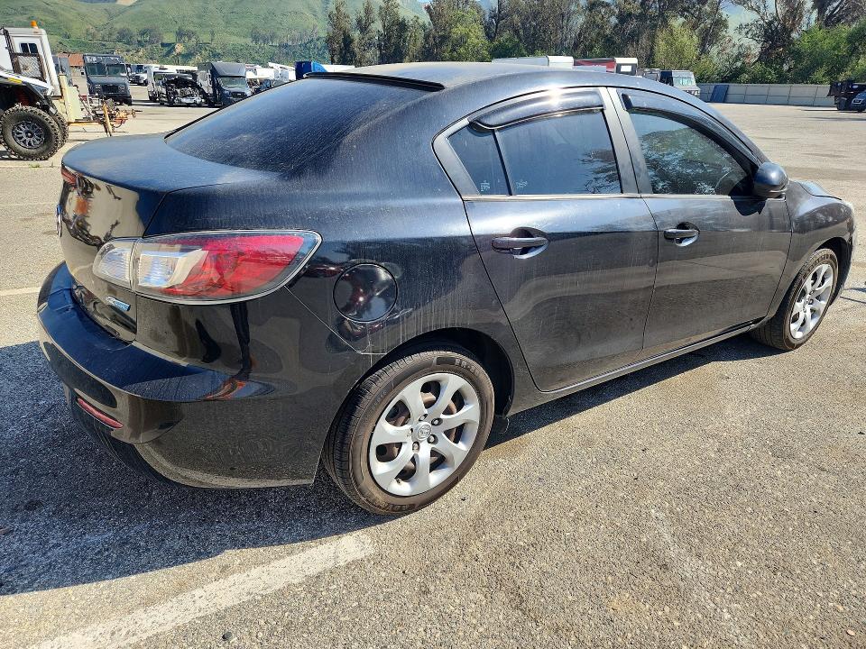 Продажа на аукционе авто 2013 Mazda 3, vin: JM1BL1UP1D1827907, номер лота: 47474346
