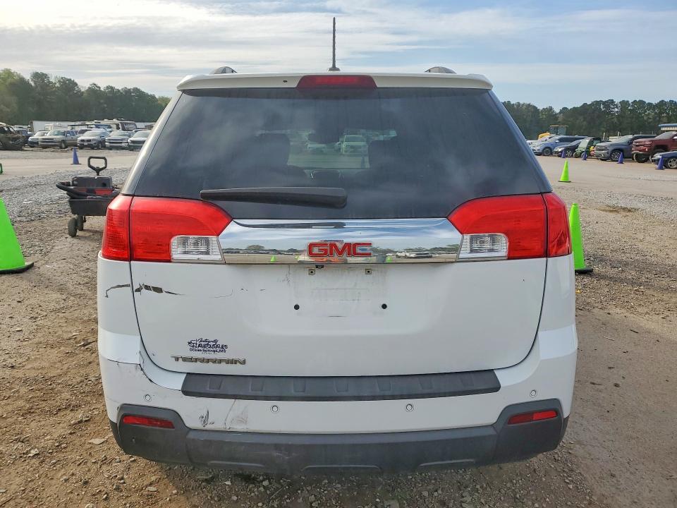 47243716 :رقم المزاد ، 2GKALREK4F6252980 vin ، 2015 Gmc Terrain مزاد بيع