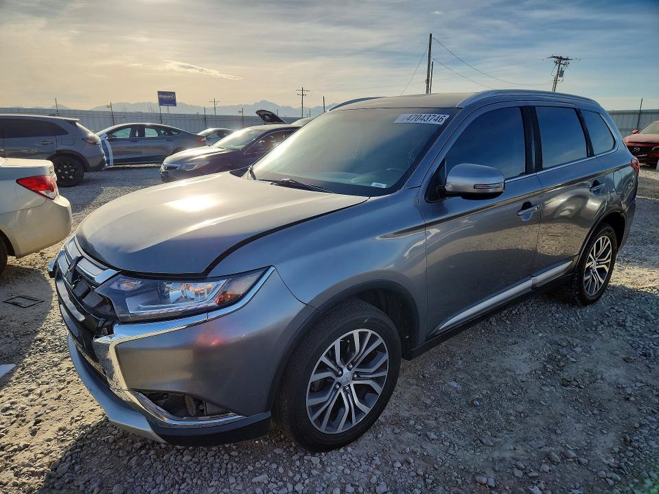 Продаж на аукціоні авто 2018 Mitsubishi Outlander, vin: JA4AZ3A31JZ016932, номер лоту: 47043746
