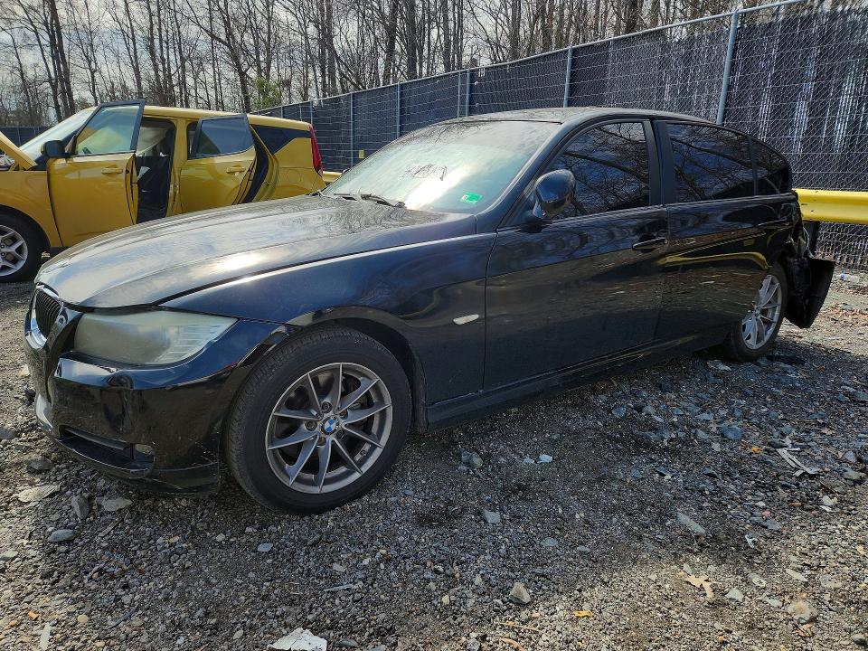 47426366 :رقم المزاد ، WBAPH7G53ANM49885 vin ، 2010 Bmw 328 مزاد بيع