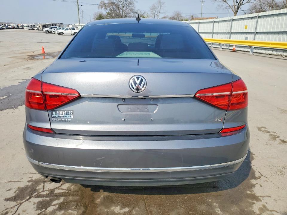 47013836 :رقم المزاد ، 1VWAT7A32GC044441 vin ، 2016 Volkswagen Passat مزاد بيع