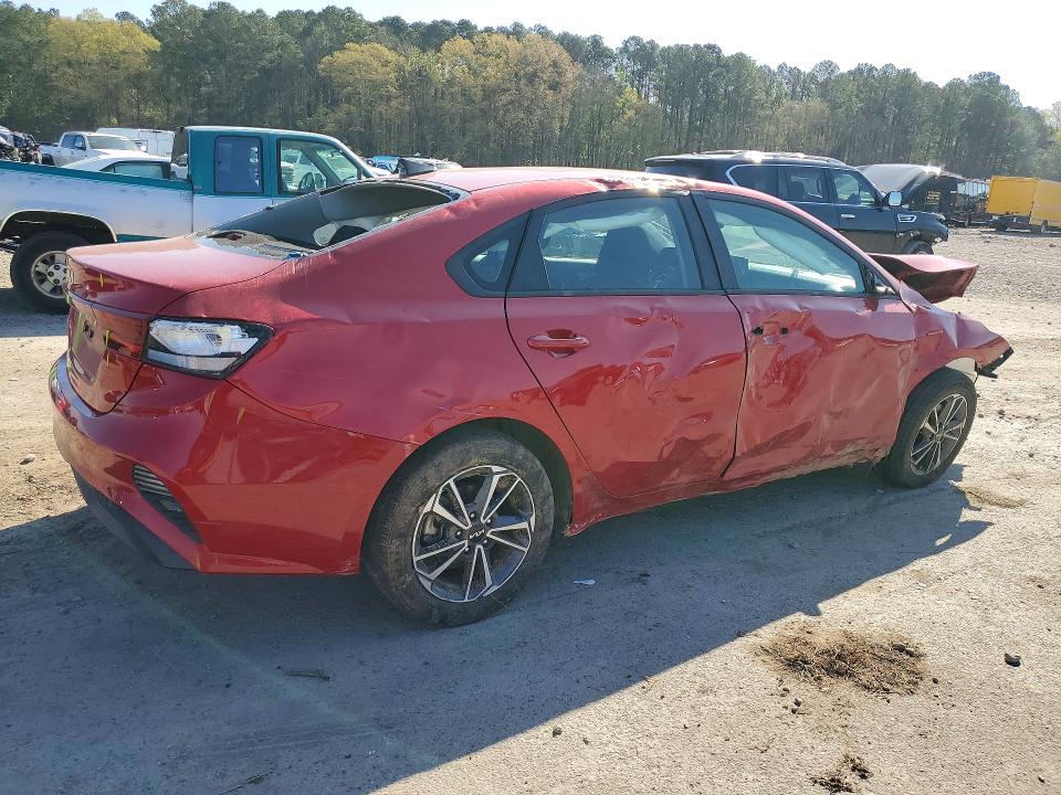 Продажа на аукционе авто 2022 Kia Forte, vin: 3KPF24AD6NE484588, номер лота: 46692226