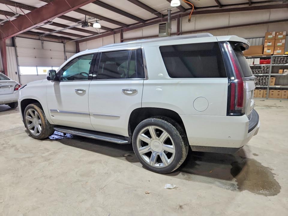 46091206 :رقم المزاد ، 1GYS4CKJ1LR208760 vin ، 2020 Cadillac Escalade مزاد بيع