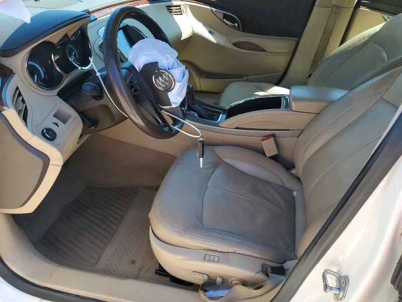 45797946 :رقم المزاد ، 1G4GD5ER5CF285539 vin ، 2012 Buick Lacrosse مزاد بيع