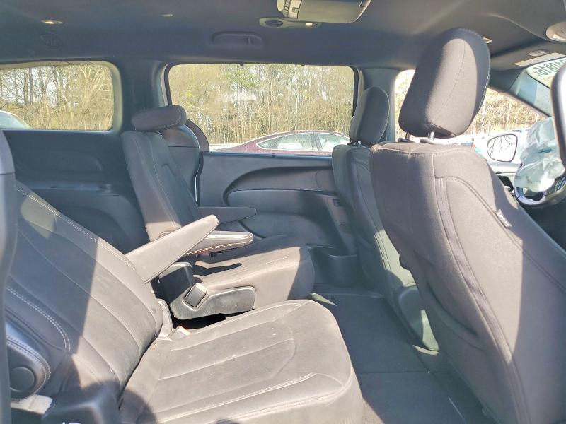 2018 Chrysler Pacifica მანქანა იყიდება აუქციონზე, vin: 2C4RC1FG8JR260324, აუქციონის ნომერი: 47010816