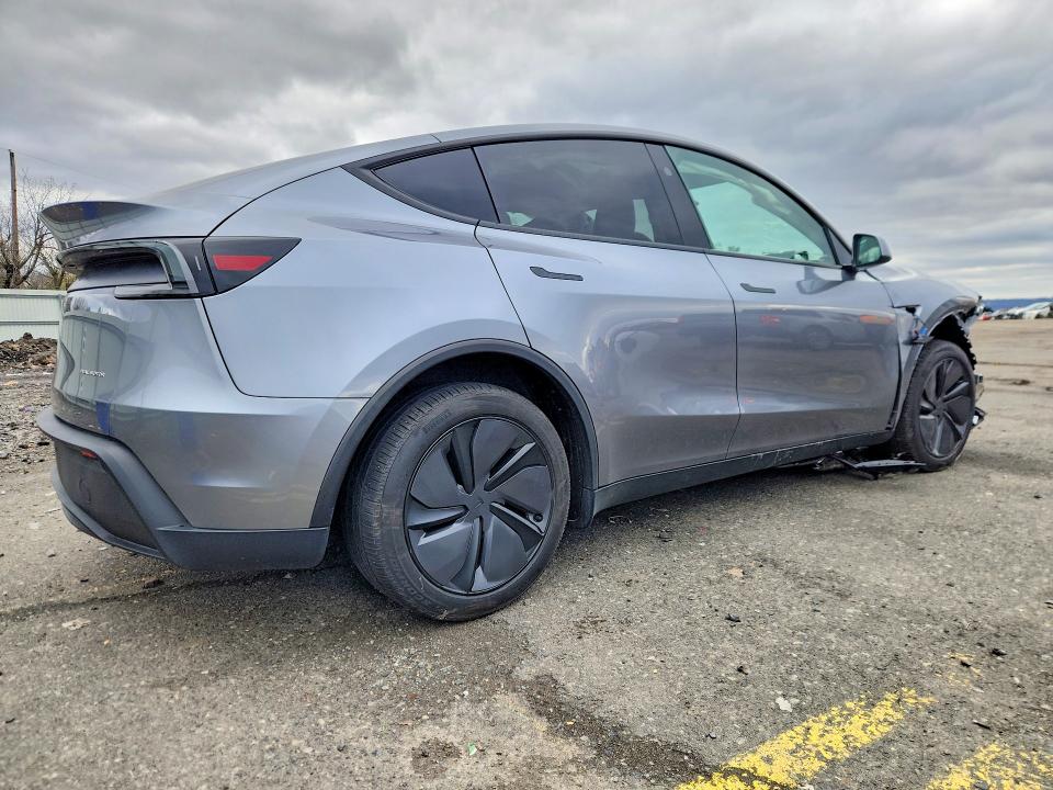 Продажа на аукционе авто 2026 Tesla Model Y, vin: 7SAYGDEE3TA440357, номер лота: 47030296