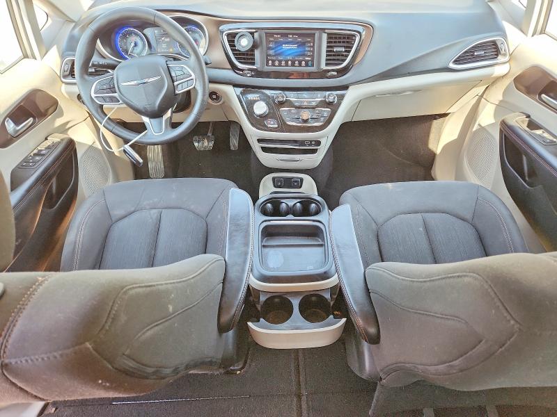 46972946 :رقم المزاد ، 2C4RC1FG6JR126461 vin ، 2018 Chrysler Pacifica مزاد بيع