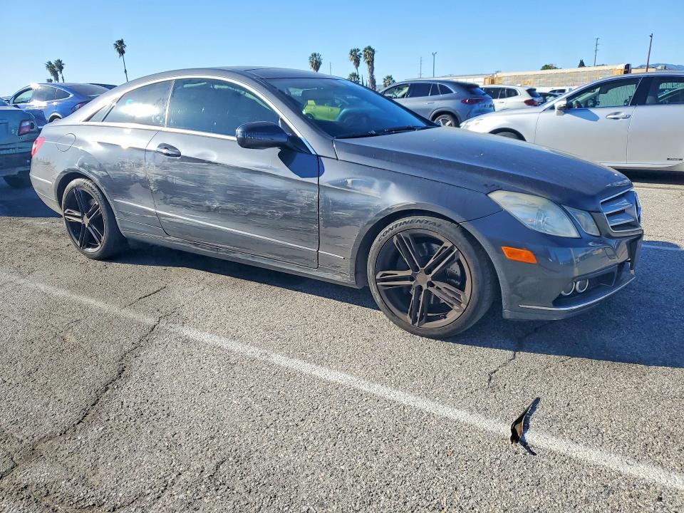 Продажа на аукционе авто 2010 Mercedes-benz E, vin: WDDKJ5GB5AF011879, номер лота: 41733396