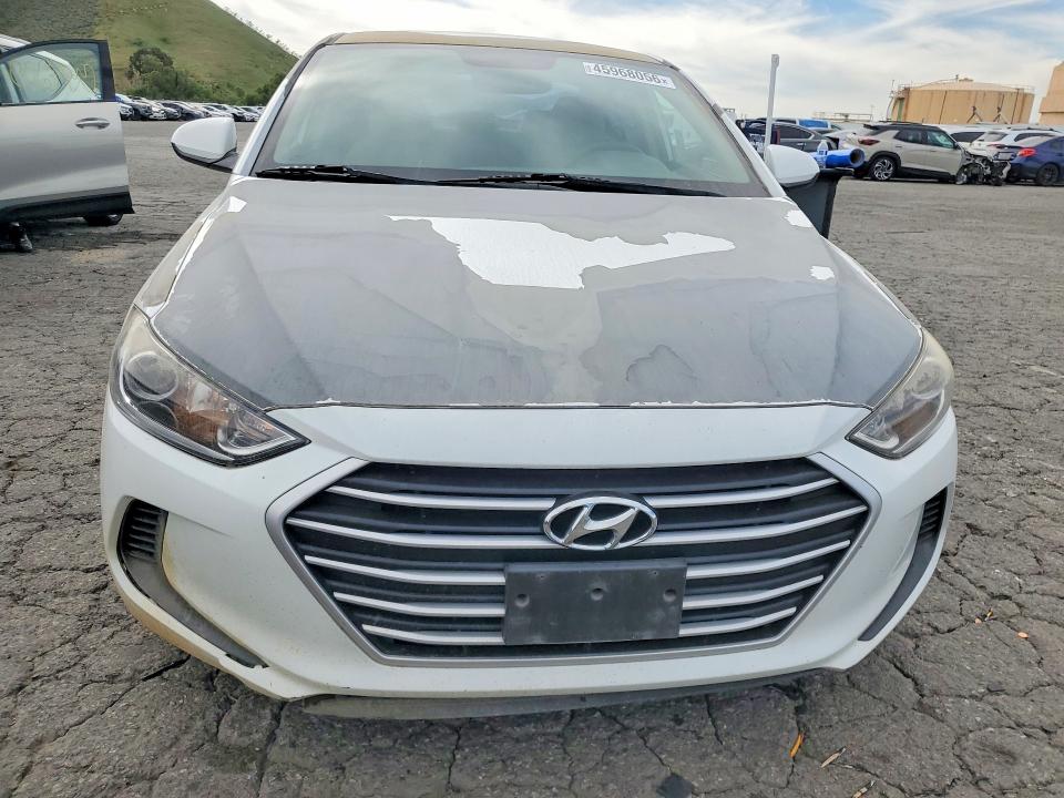 Продажа на аукционе авто 2018 Hyundai Elantra, vin: 5NPD84LFXJH290706, номер лота: 45968056