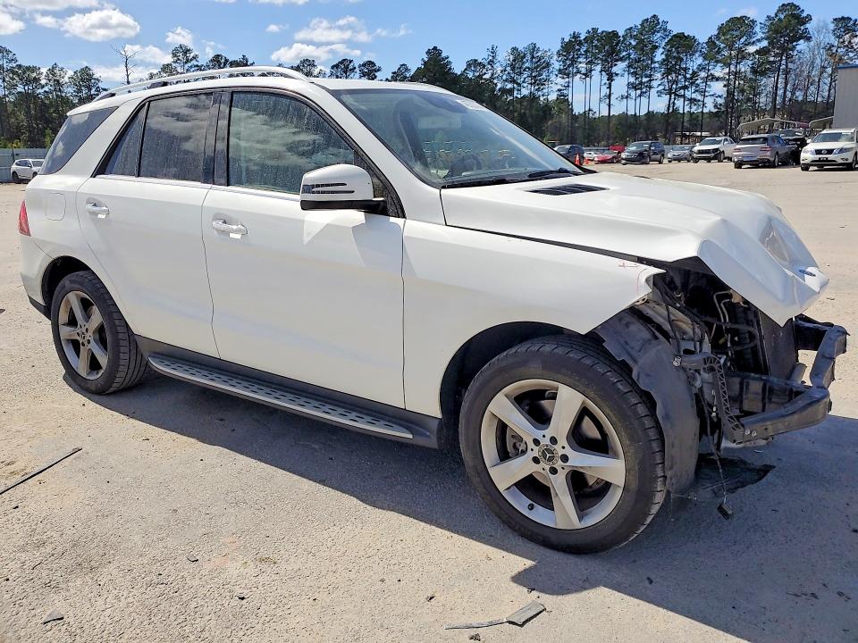 45752726 :رقم المزاد ، 4JGDA5HB1HA965582 vin ، 2017 Mercedes-benz Gle مزاد بيع